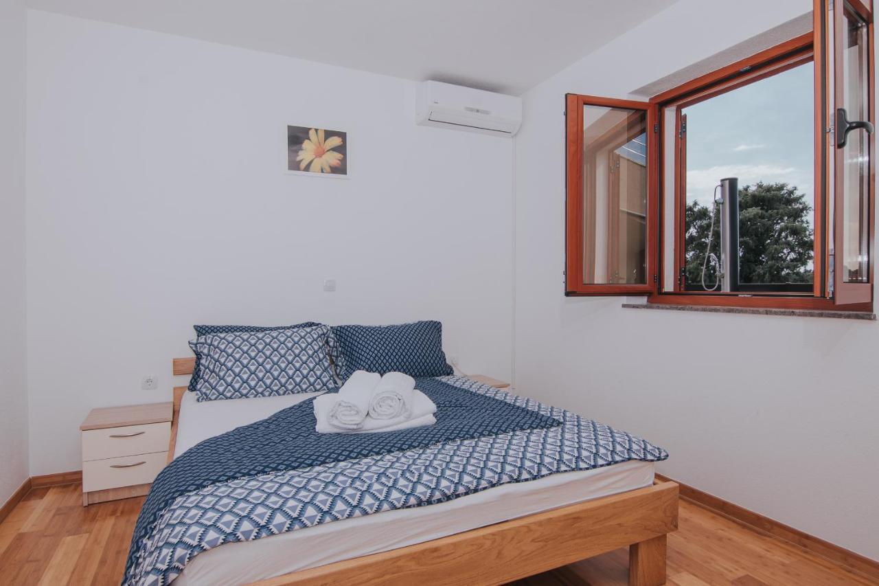 Apartment Patricia Rab Town Kültér fotó